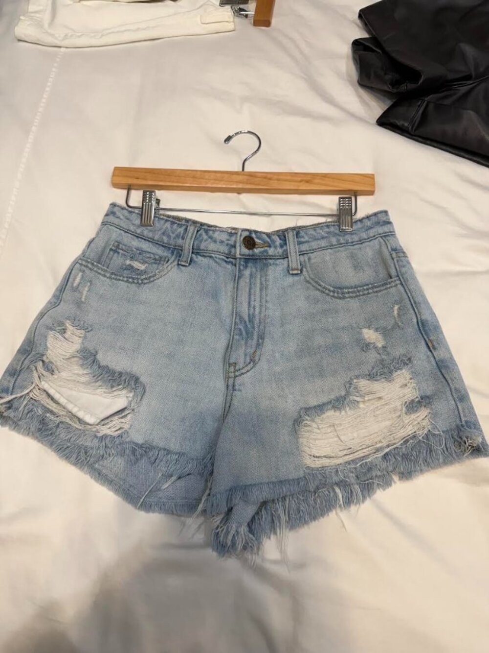 Show Me Your MuMu Denim Shorts, Size 26